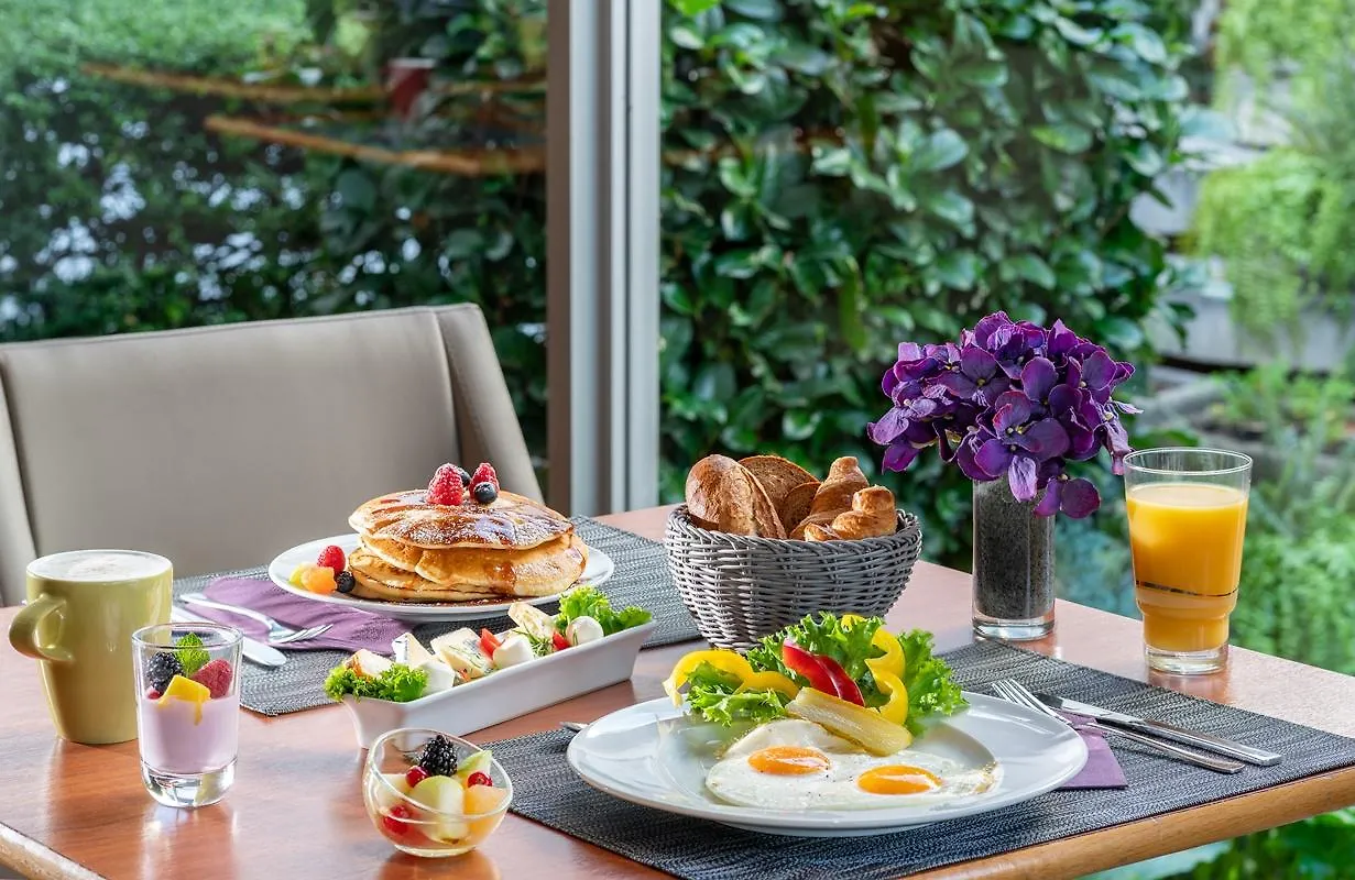 ****  Leonardo Hotel Duesseldorf Airport Ratingen Germany